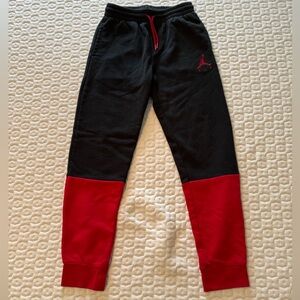 Boys sweatpants Jordan Youth Large